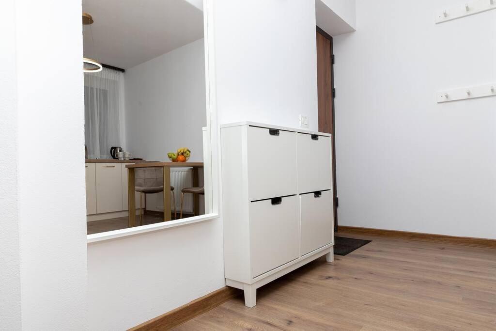 Enescu 3 City Center Flat Timişoara Exteriör bild