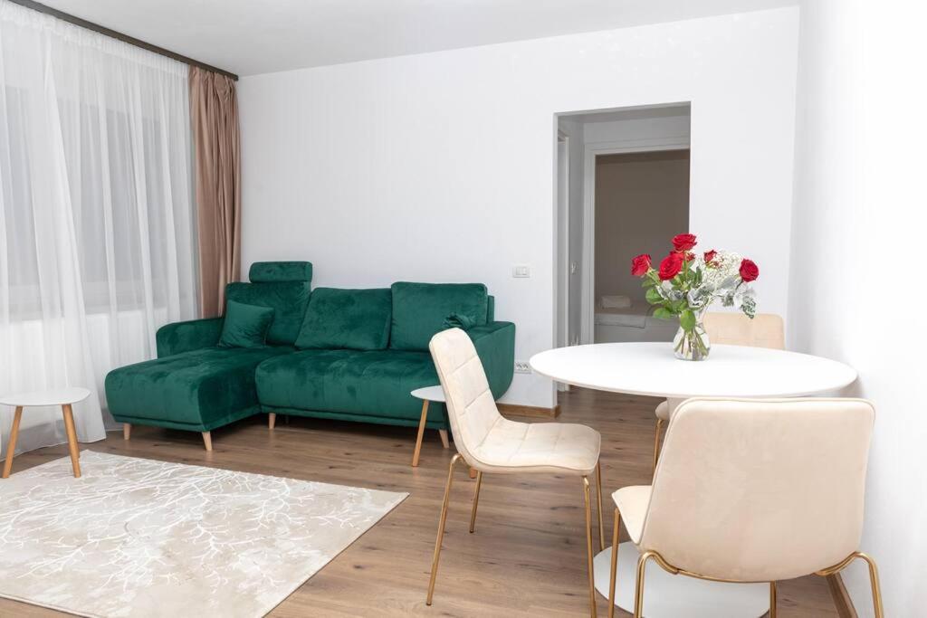 Enescu 3 City Center Flat Timişoara Exteriör bild